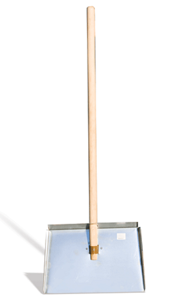 ЛОПАТА СНЕГОВАЯ алюминиевая ТРЕХБОРТНАЯ 600